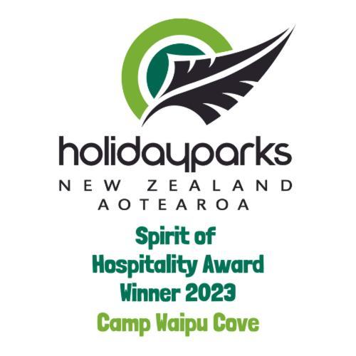 Отель Camp Waipu Cove Экстерьер фото