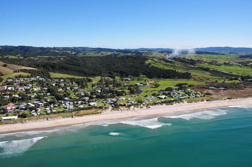 Отель Camp Waipu Cove Экстерьер фото