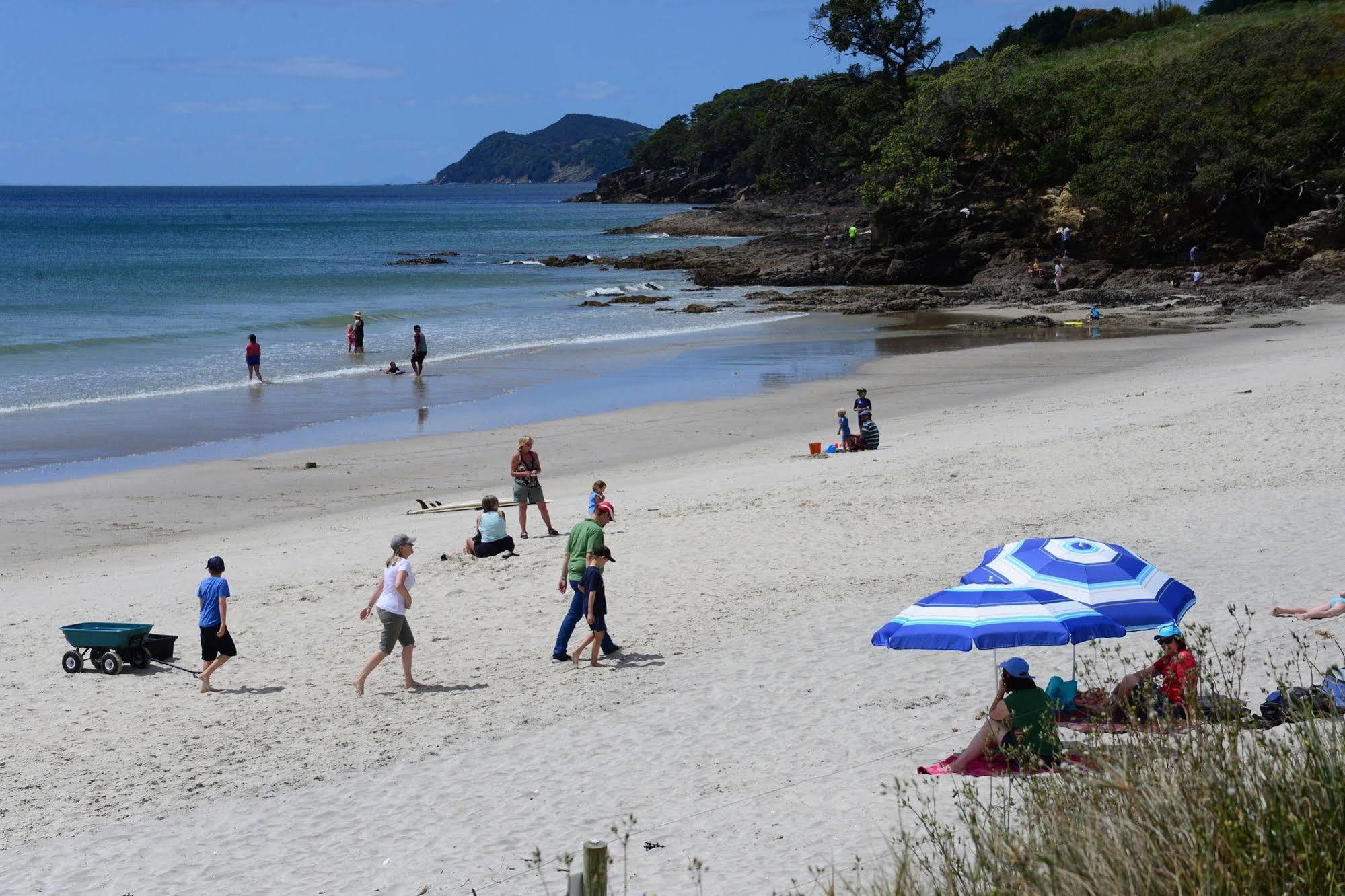 Отель Camp Waipu Cove Экстерьер фото